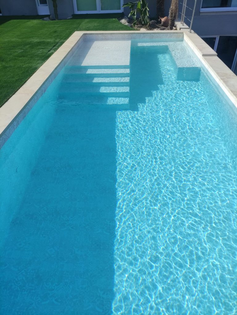 Piscina construida por Piscinas Johan — Piscinas reales que hemos hecho